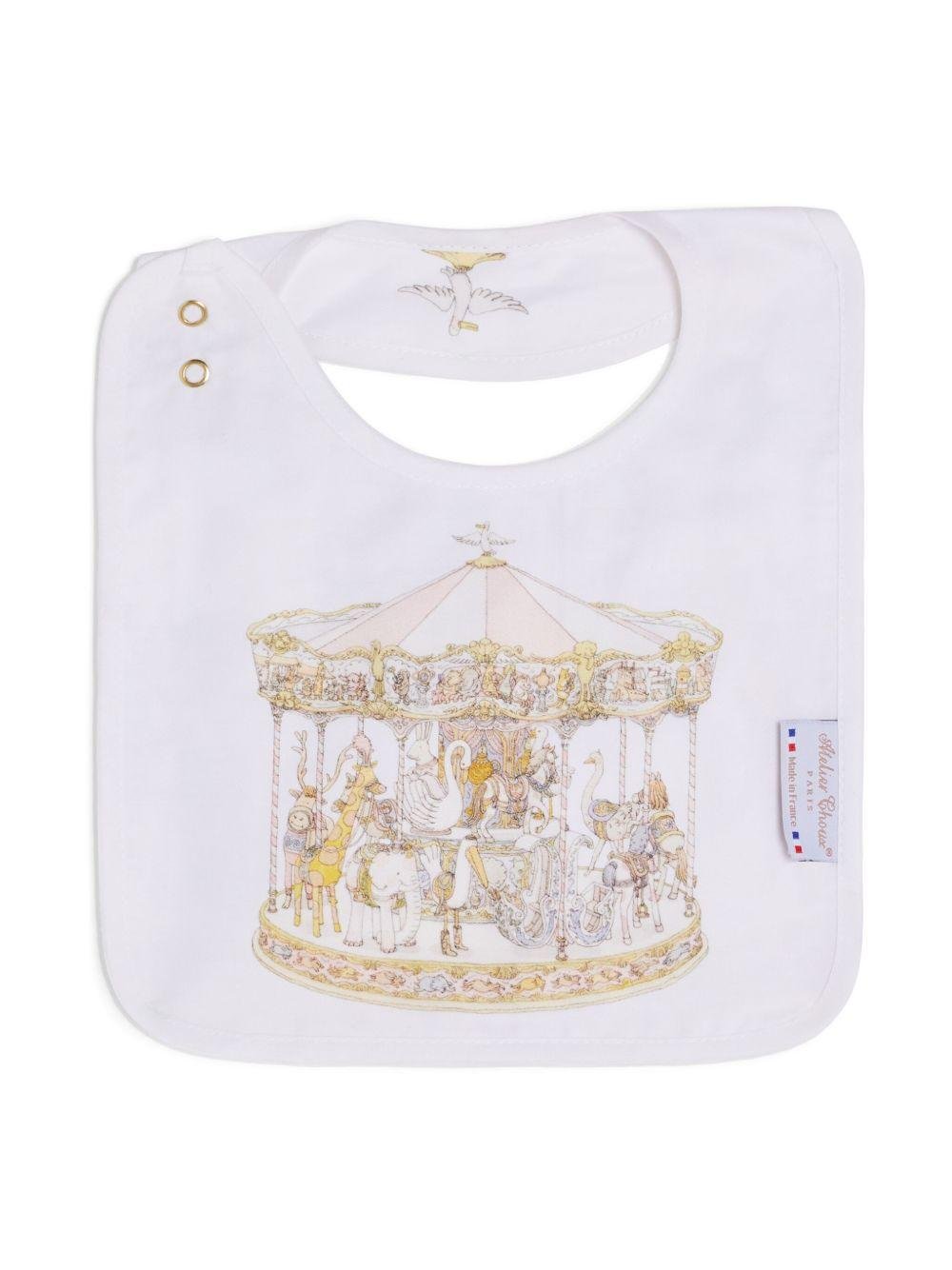 Bavaglino per neonati Atelier Choux bianco con stampa carosello - Rubino Kids