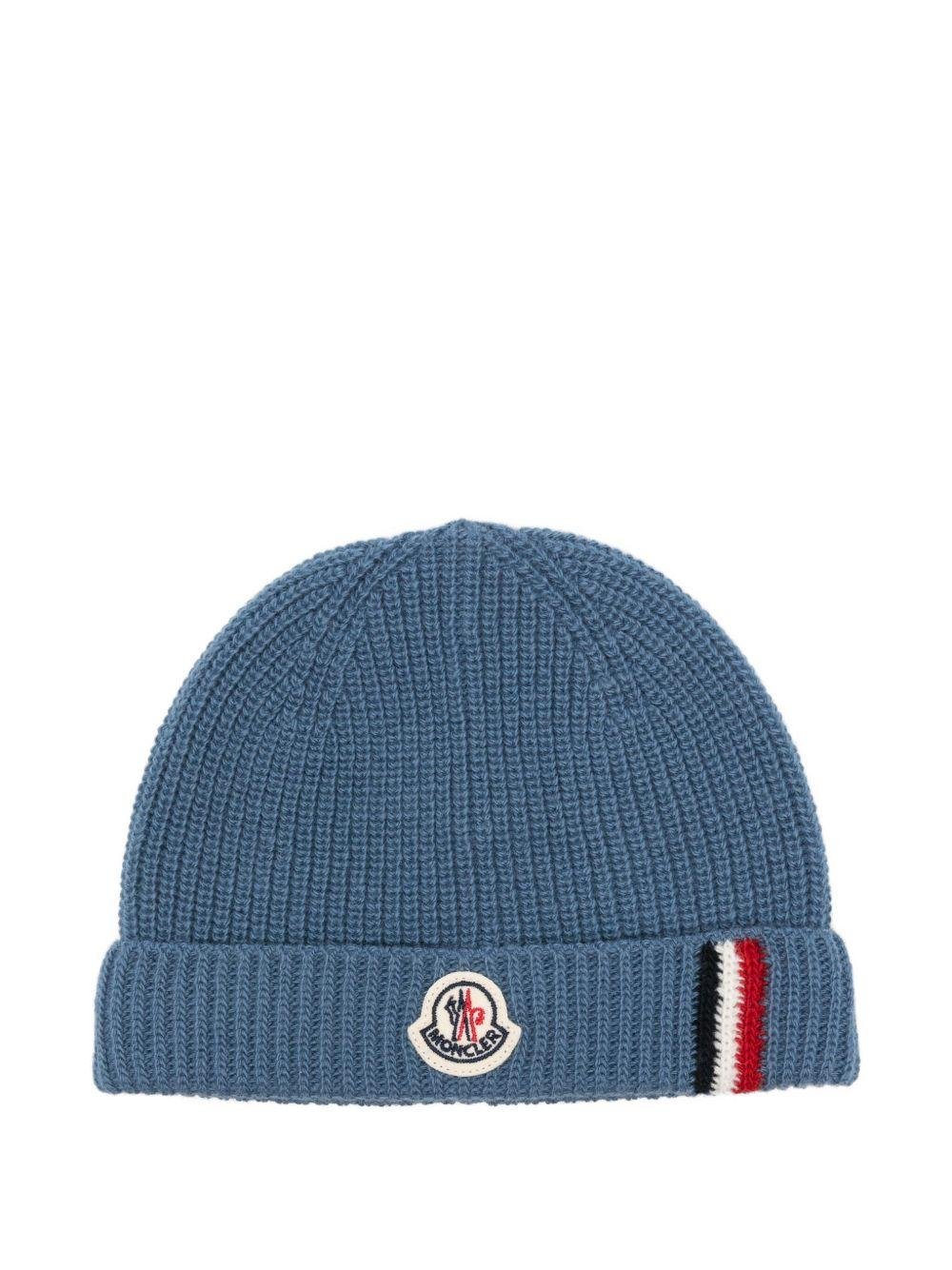 Berretto per neonati Moncler Enfant blu con lavorazione in maglia a coste - Rubino Kids