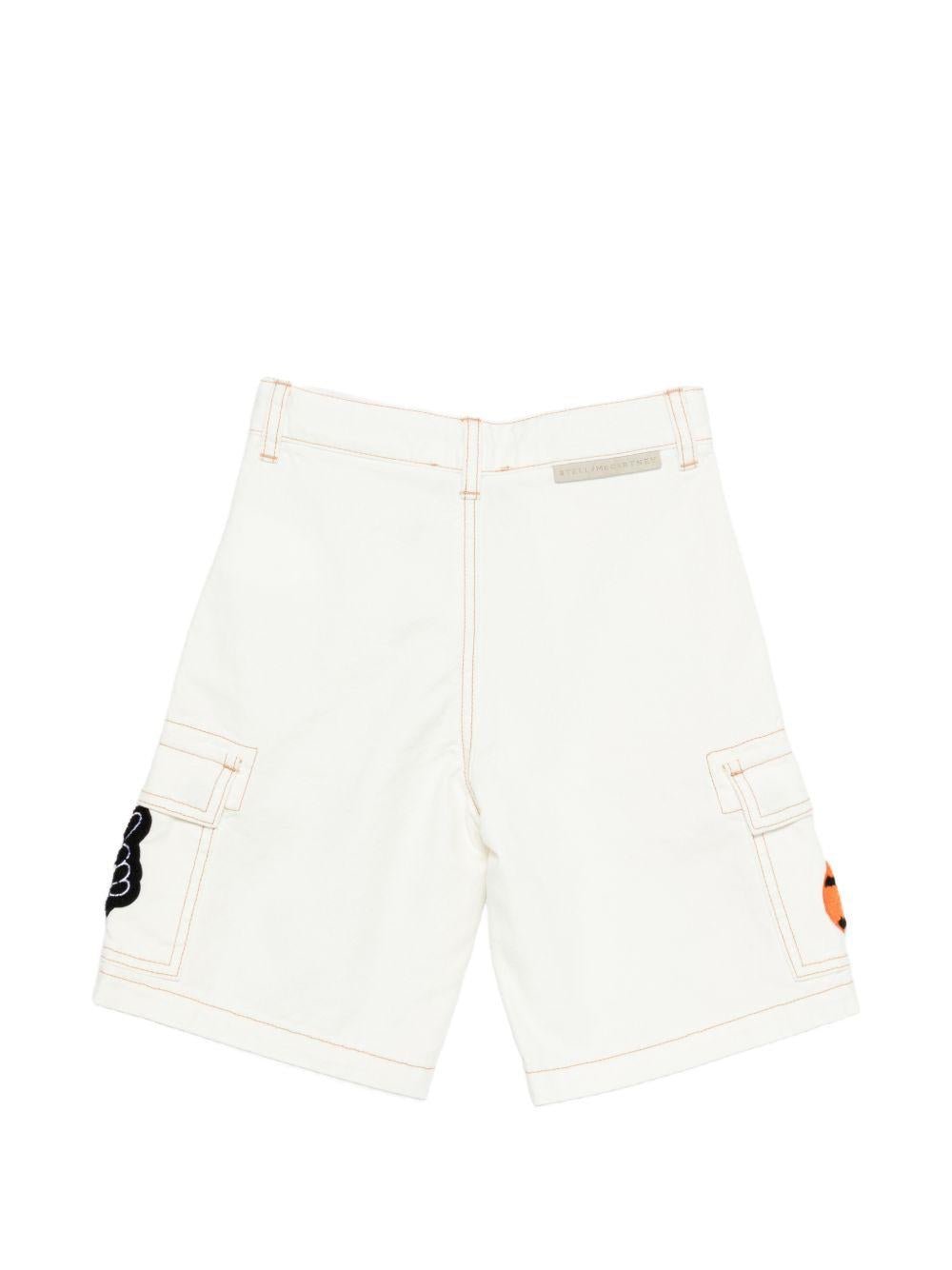 Cargo corti per bambino Stella McCartney Kids bianchi con applicazione - Rubino Kids