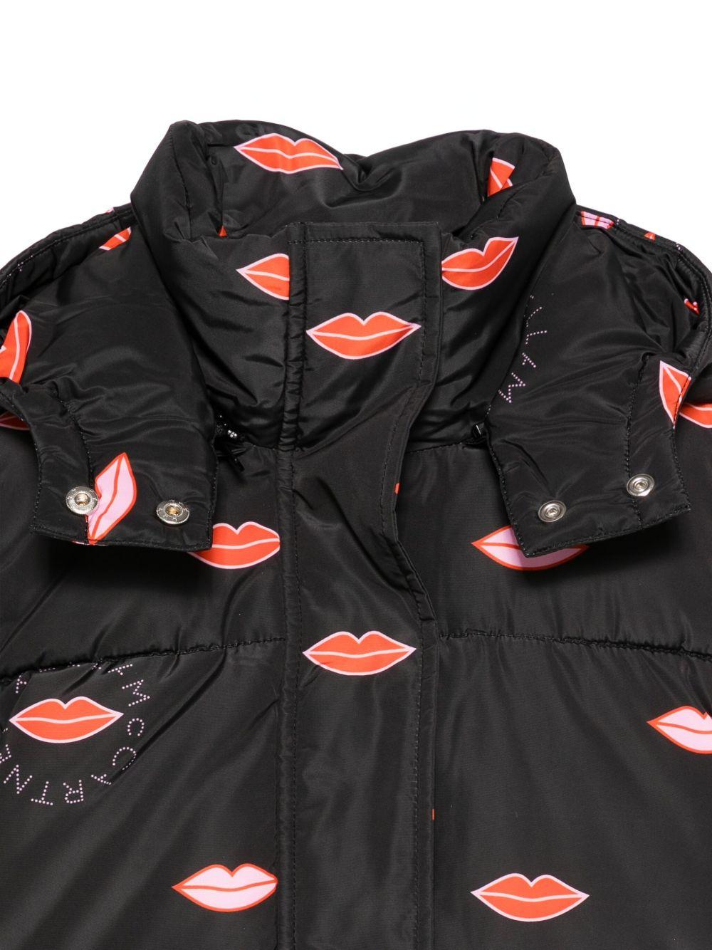 Giubbino per bambina Stella McCartney Kids nero con stampa baci TX2B87 Z3047 930MC STELLA McCARTNEY KIDS