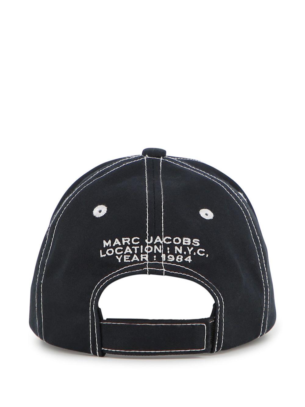 Cappello da baseball per bambino The Marc Jacobs Kids nero con logo ricamato sul davanti W60844 09B THE MARC JACOBS KIDS