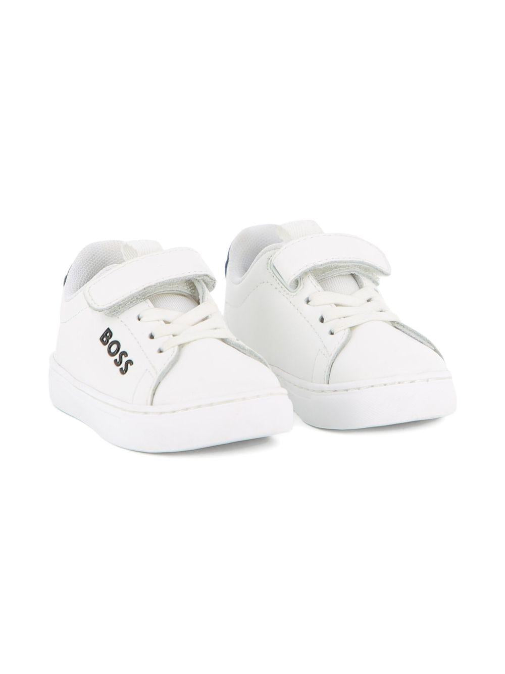 Scarpe per bambino Boss Kids bianche con strappo J52824 10P BOSS KIDS