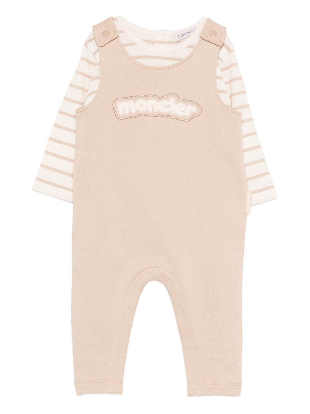 Completo per neonato Moncler Kids beige con logo sul davanti L19518M0000389AKM 222 MONCLER ENFANT