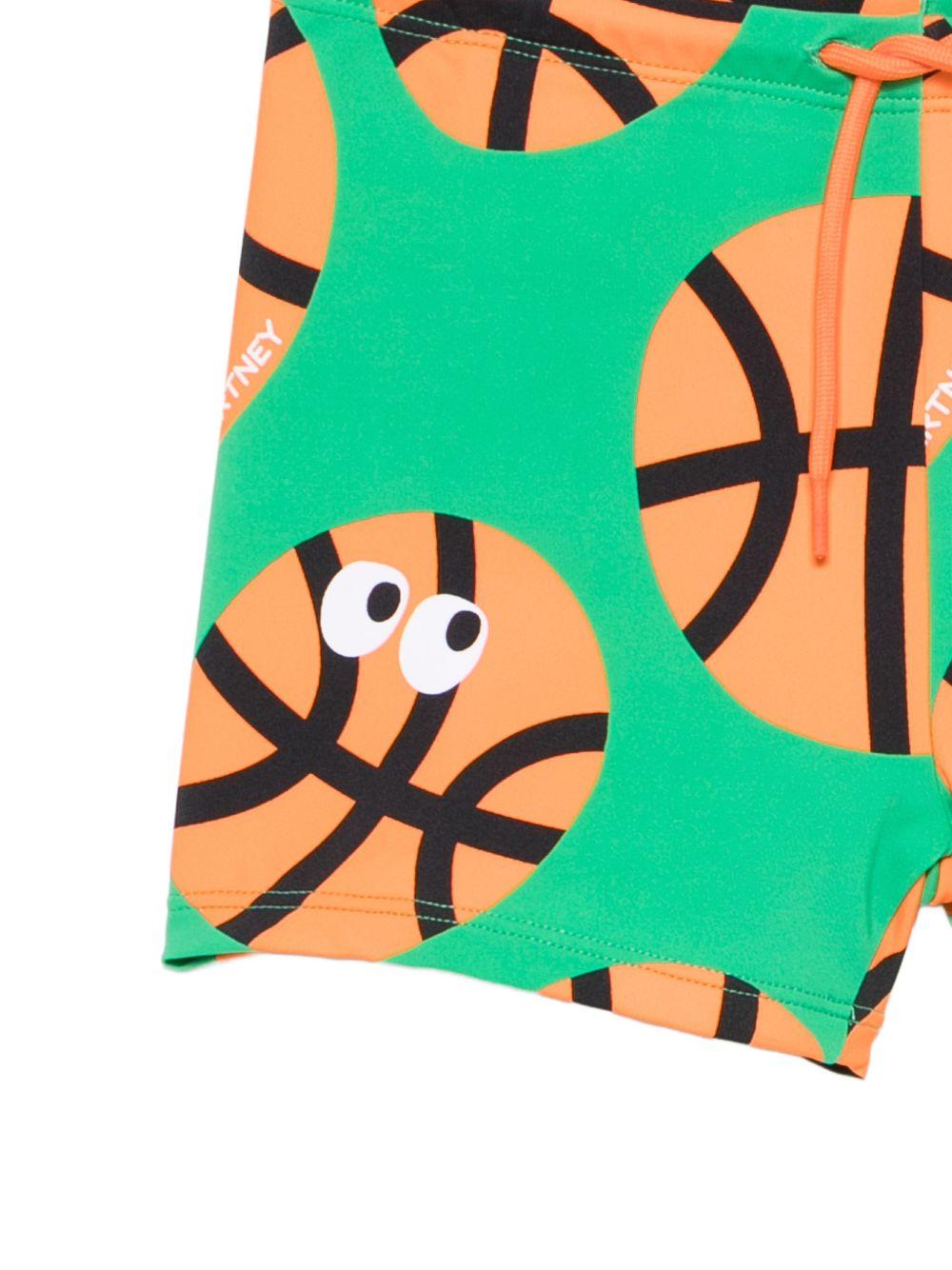Costume per bambino Stella McCartney Kids verde con stampa palle da basket TYCP79 Z3519 769MC STELLA McCARTNEY KIDS