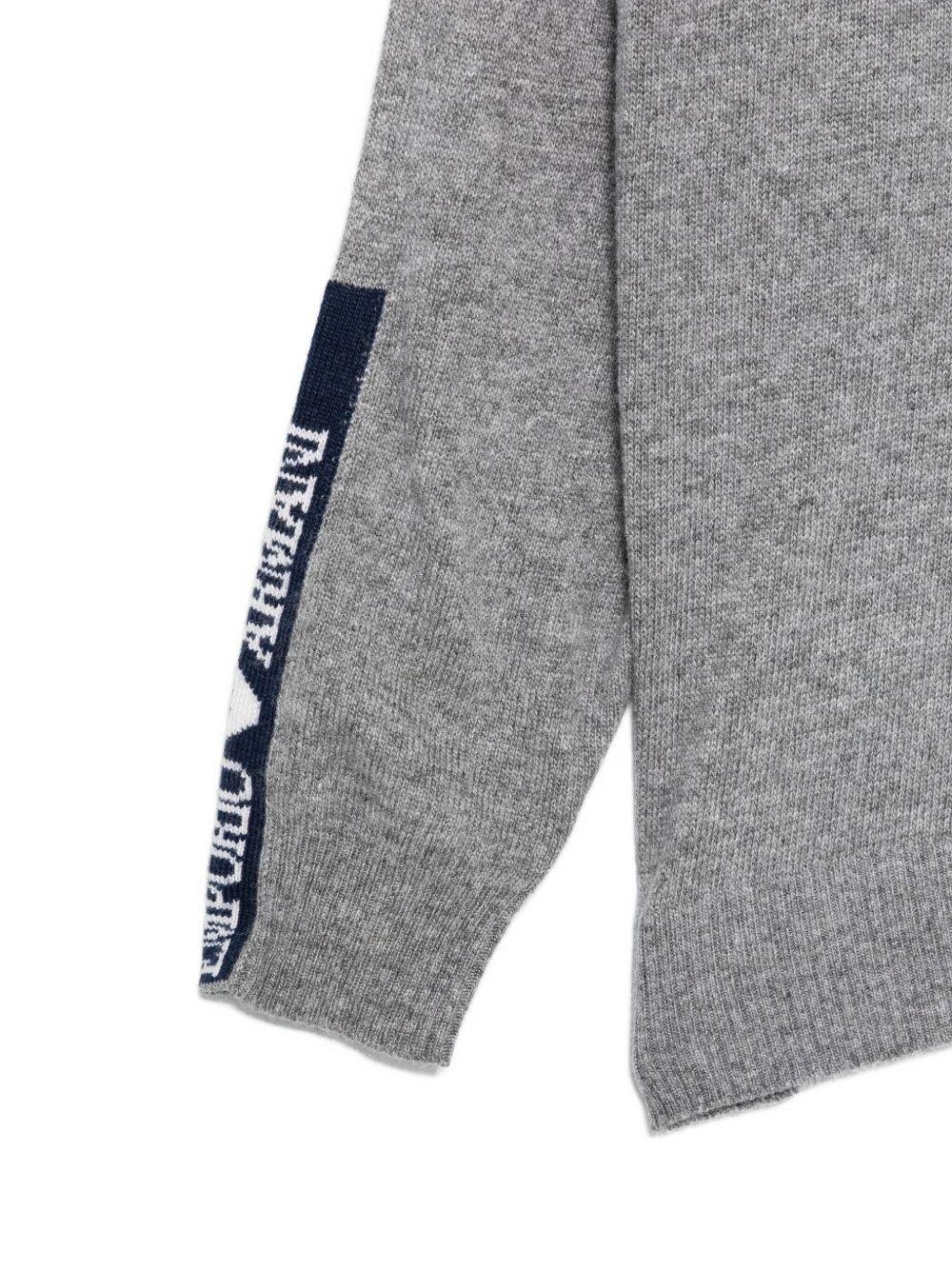 Maglione per bambino Emporio Armani Kids grigio con dettaglio logo - Rubino Kids