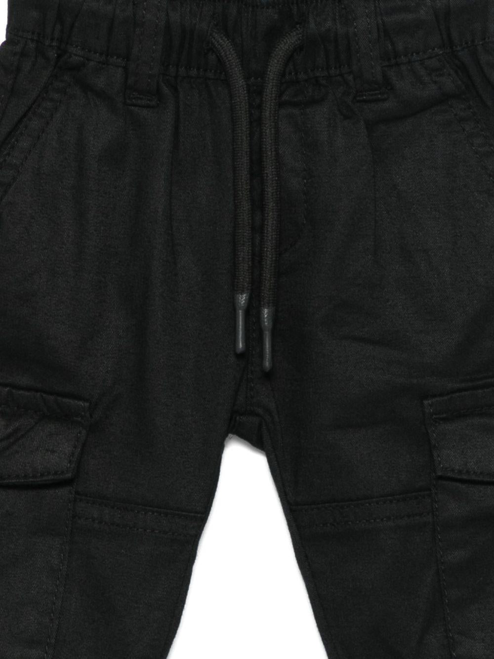 Pantaloni cargo per neonato John Richmond Junior neri con vita elasticizzata - Rubino Kids