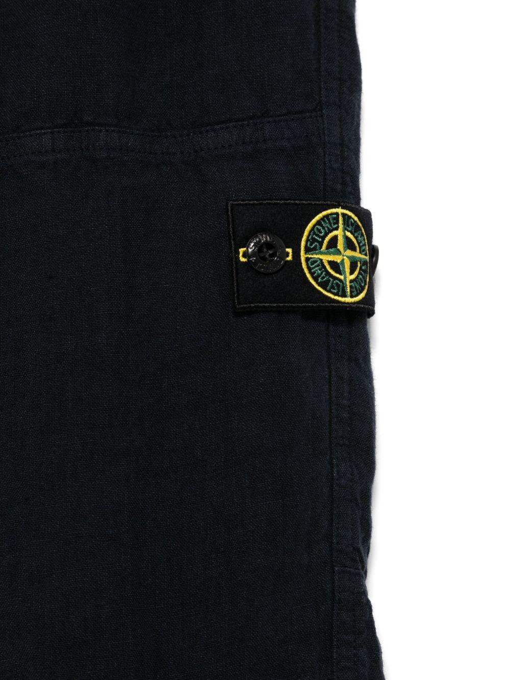 Pantaloni per bambino Stone Island Junior blu con applicazione Compass - Rubino Kids