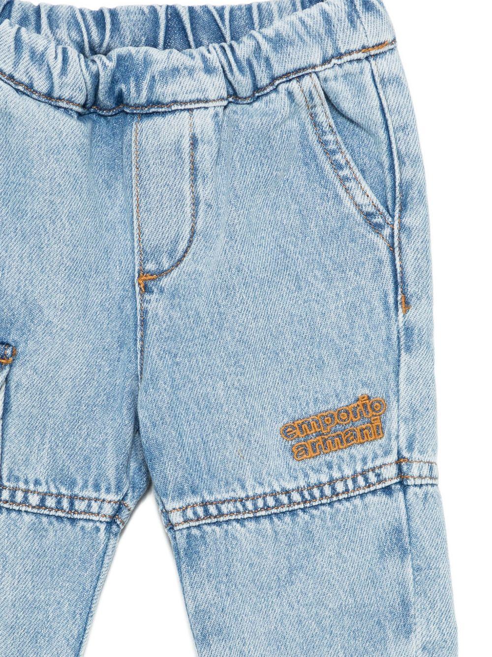 Pantaloni per neonato Emporio Armani Kids denim con logo ricamato - Rubino Kids