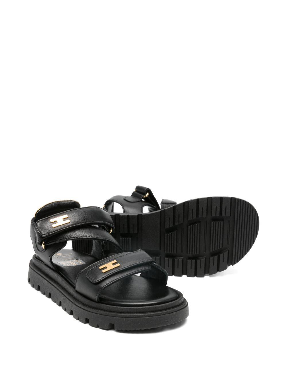 Sandali per bambina Elisabetta Franchi La Mia Bambina nera con placca logo dorata - Rubino Kids