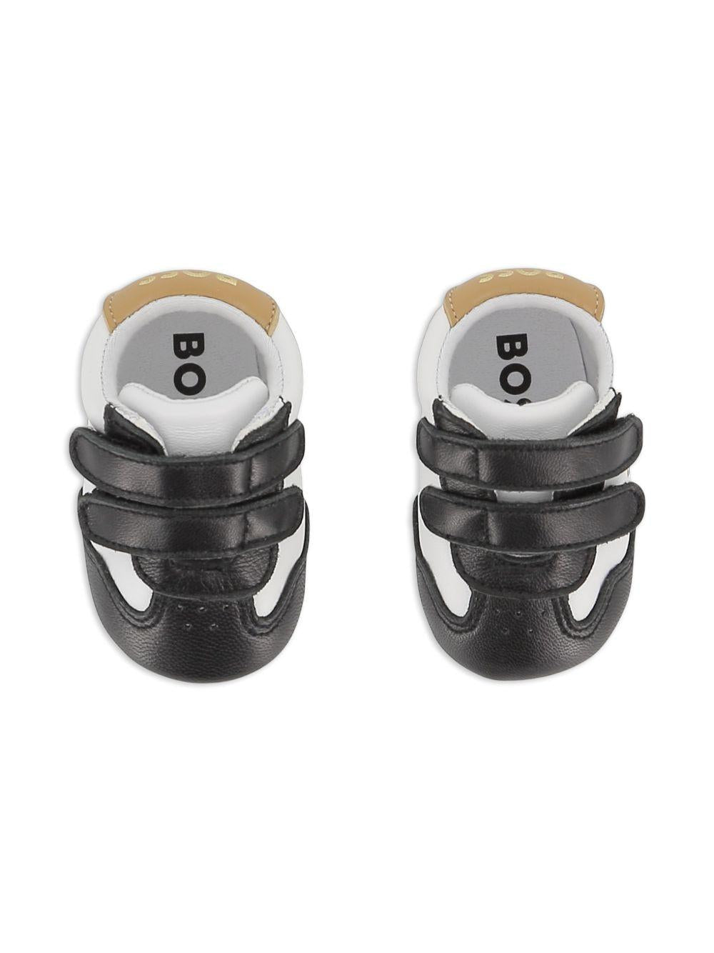 Scarpine primi passi per neonato Boss Kids bianche e nere con design a inserti - Rubino Kids