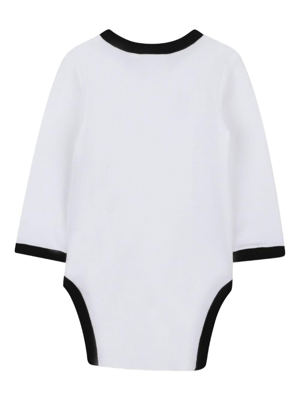 Set quattro pezzi tutine e cappelli BOSS Kids bianco con dettaglio con logo metallico - Rubino Kids