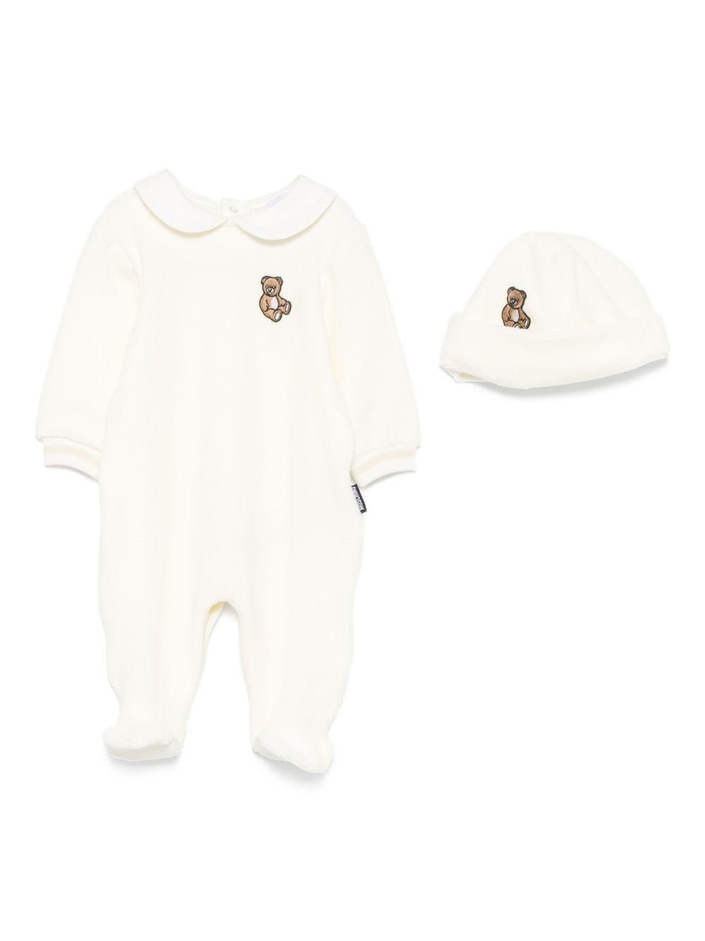 Set tutina e berretto per neonati Moschino Kids bianco con orsetto ricamato - Rubino Kids