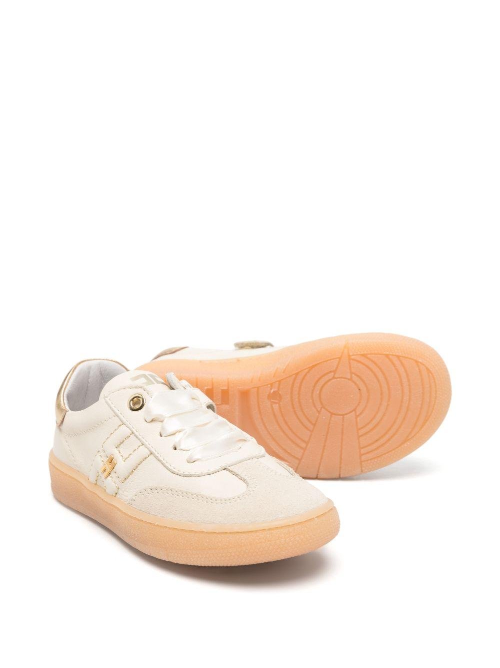 Sneakers per bambina Elisabetta Franchi La Mia Bambina beige con placca logo - Rubino Kids