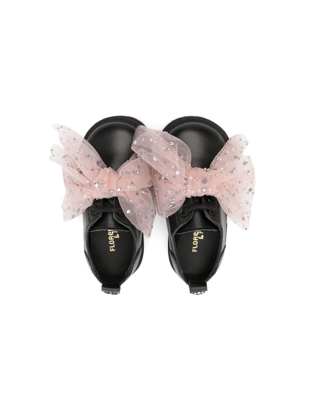 Sneakers per bambina Florens nero con fiocco rosa - Rubino Kids