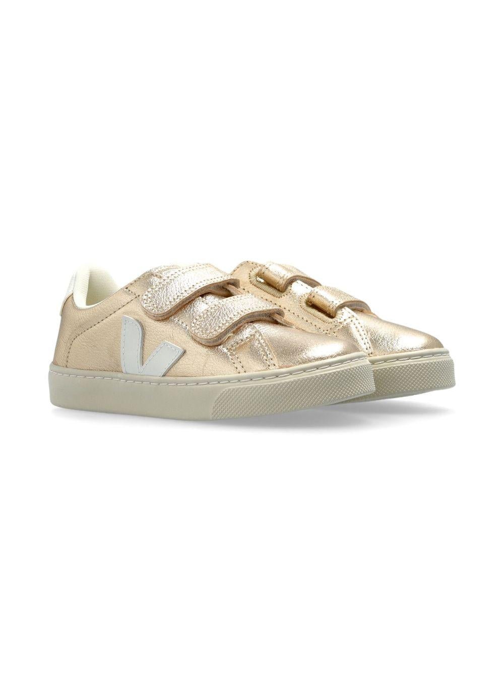 Sneakers per bambina VEJA Kids oro con applicazione logo - Rubino Kids