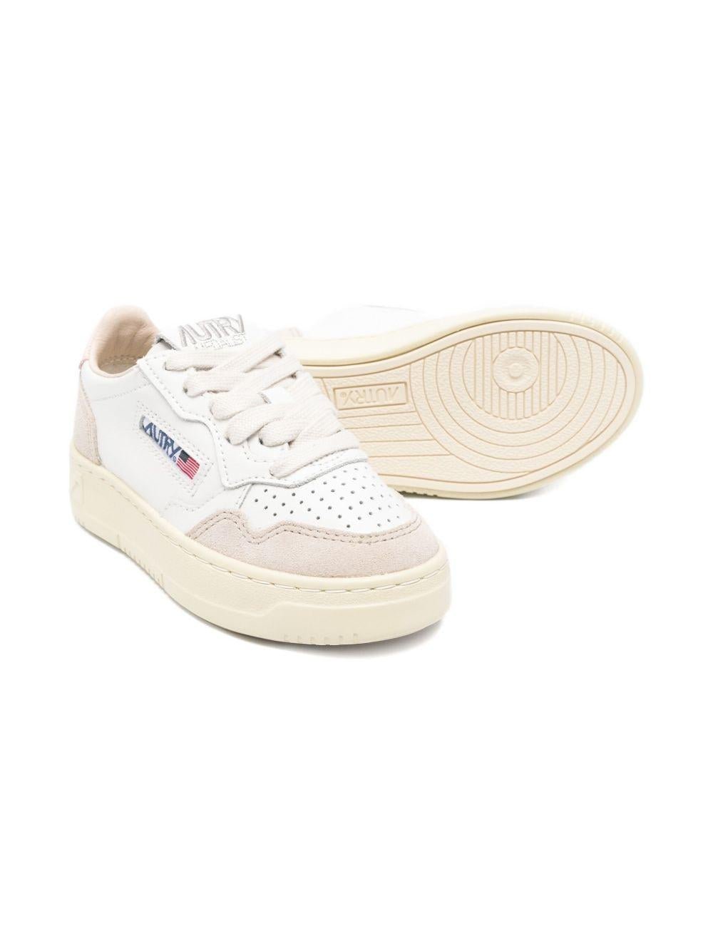 Sneakers per bambini Autry Kids bianche con dettagli traforati - Rubino Kids