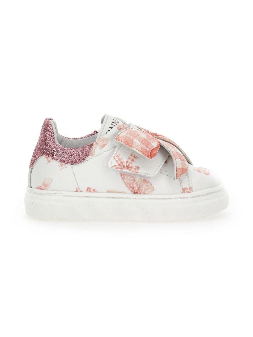 Sneakers per neonata Monnalisa bianche con design a fiori - Rubino Kids