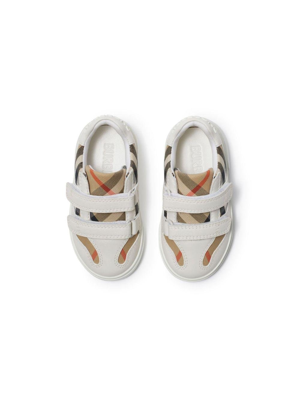 Sneakers per neonati Burberry Kids bianco con chiusura a strappo - Rubino Kids