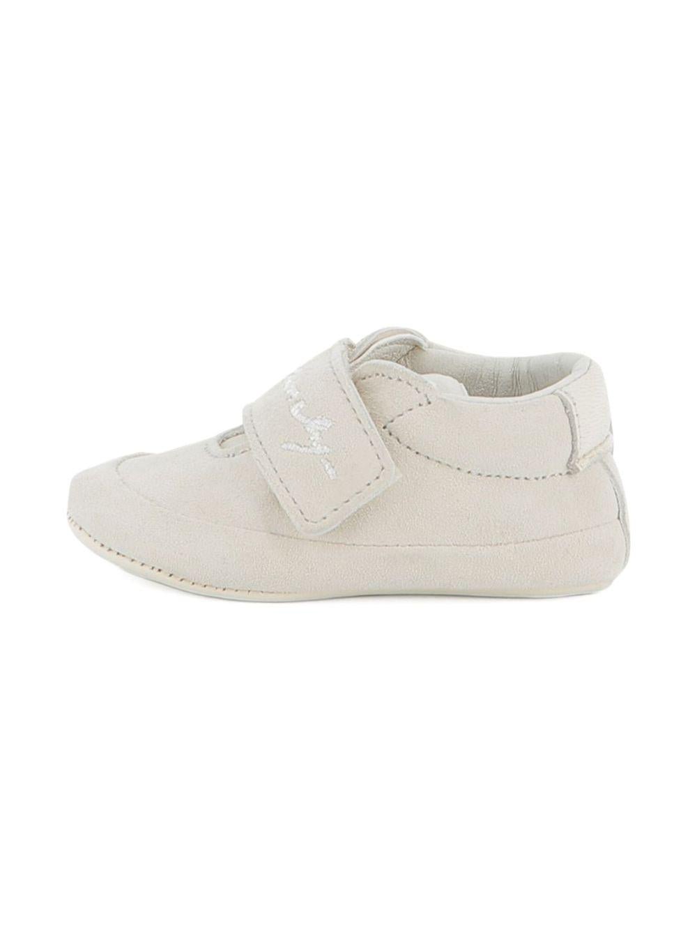 Sneakers per neonati Givenchy Kids bianche con logo ricamato - Rubino Kids