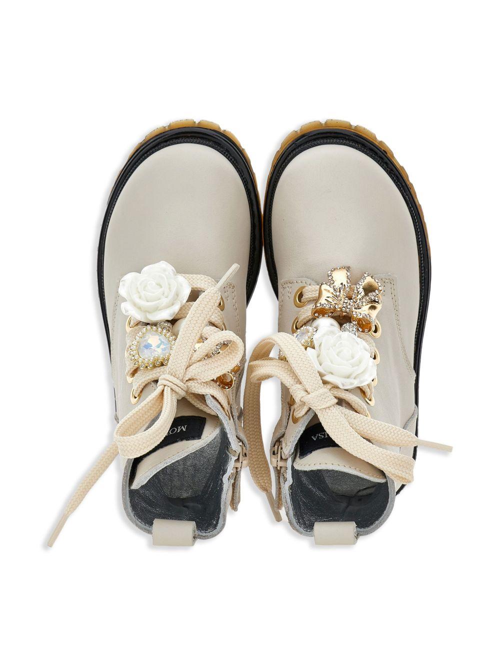 Stivali per bambina Monnalisa bianchi con applicazione a fiori - Rubino Kids