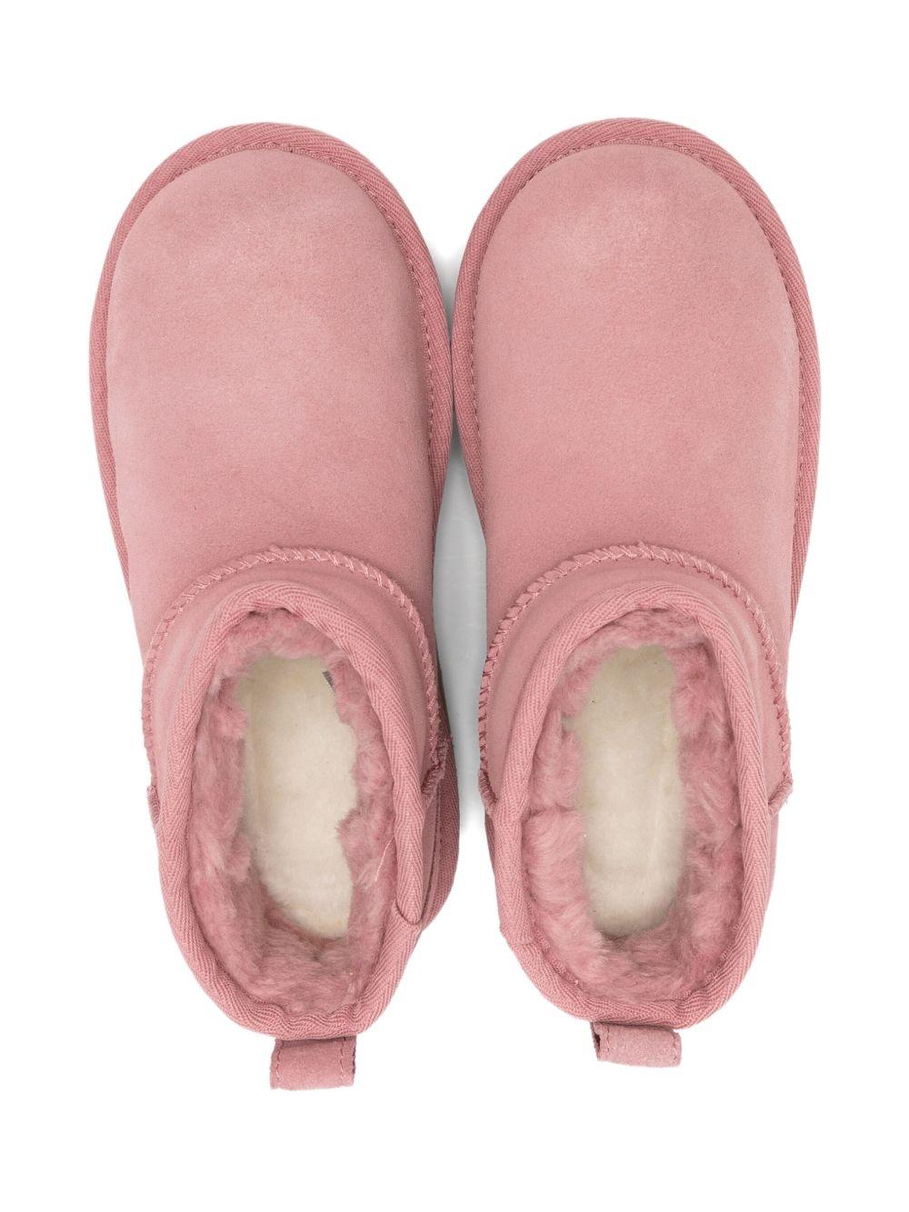 Stivali per bambina UGG Kids rosa con plateau - Rubino Kids