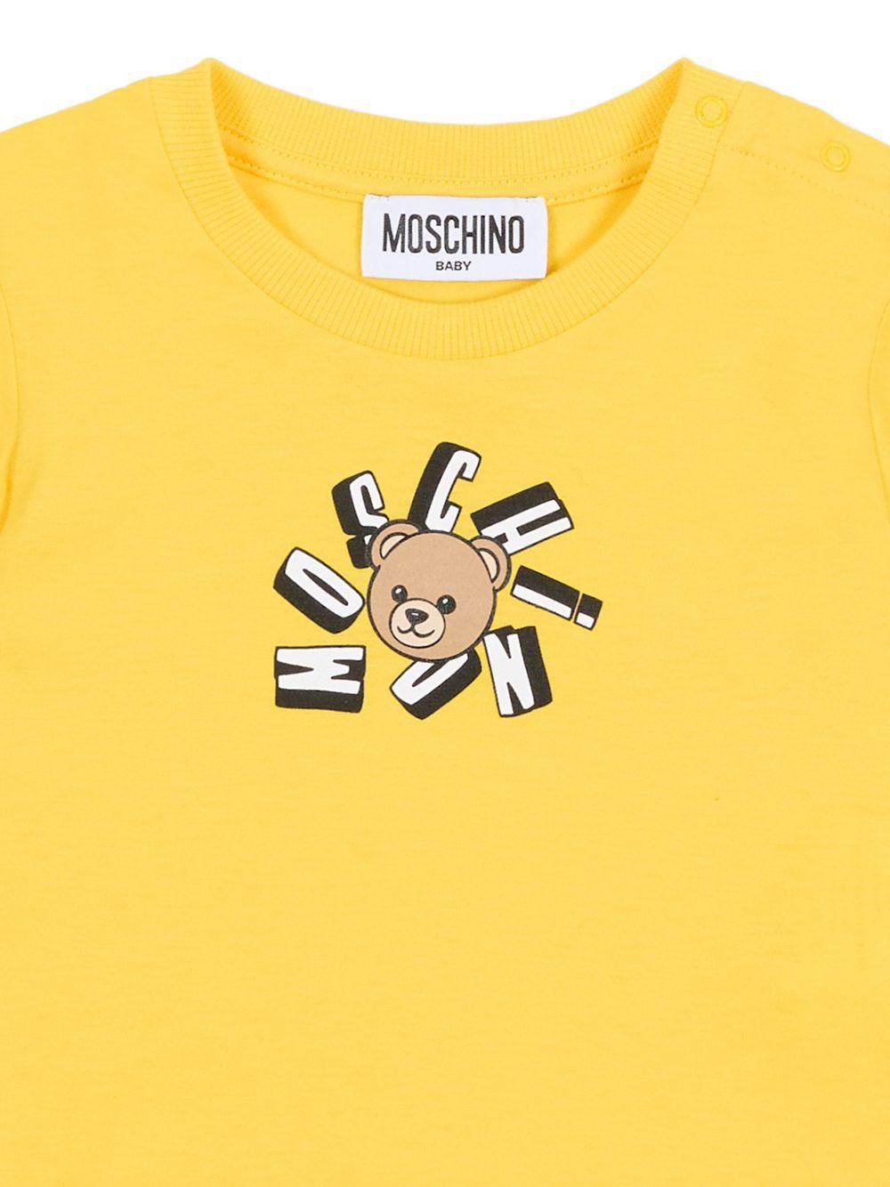 T-shirt per neonati Moschino Kids gialla con logo sul davanti - Rubino Kids
