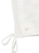 Abito battesimale per neonati Paz Rodriguez bianco con volant in pizzo con cuffia - Rubino Kids