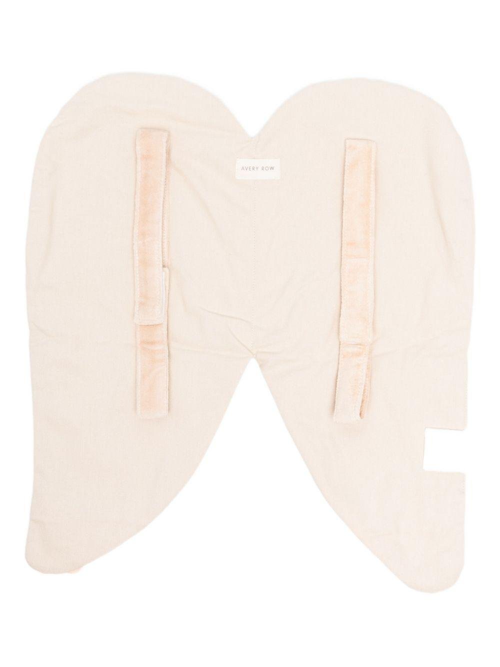 Ali giocattolo per bambina Avery Row beige con applicazione di fiori - Rubino Kids