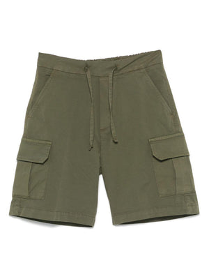 Paolo Pecora Kids green cargo shorts for children with two slanted side pockets
