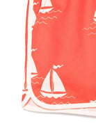 Costume da bagno per bambino Mini Rodini Sailing Boats rosso con stampa grafica - Rubino Kids