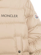Giacca per bambino Moncler Enfant beige con stampa del logo - Rubino Kids