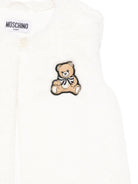 Gilet per neonata Moschino Kids bianco con applicazione Teddy Bear - Rubino Kids