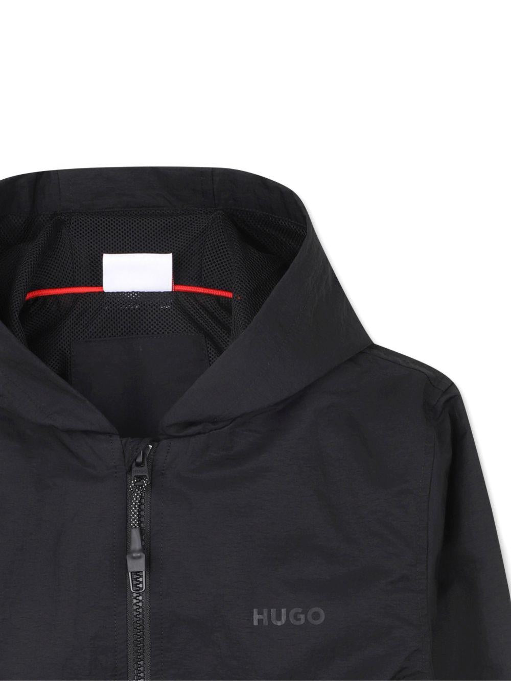 Giubbino per bambino Hugo Kids nero con stampa logo sul davanti - Rubino Kids