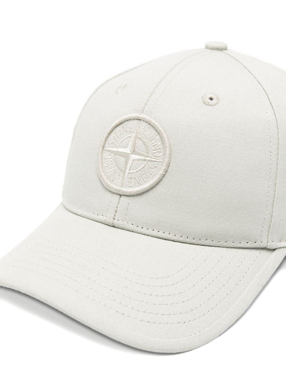 Cappello da baseball per bambino Stone Island Junior grigio con applicazione L1S169100001S0248 V0061 STONE ISLAND JUNIOR 