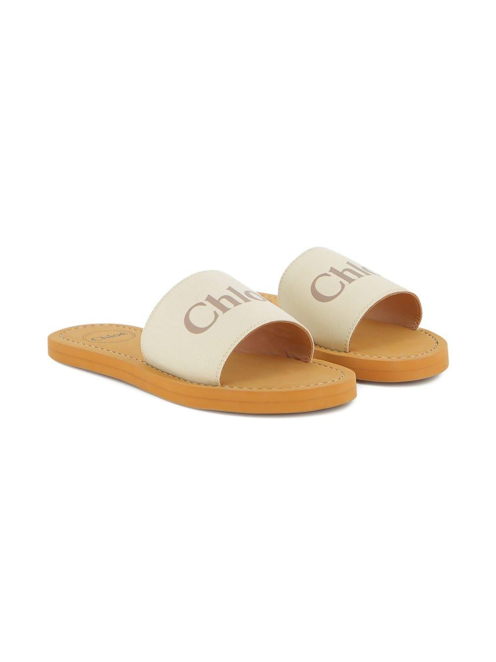 Sandali per bambina Chloé Kids Woody bianchi con logo C20881 117 CHLOE' KIDS 