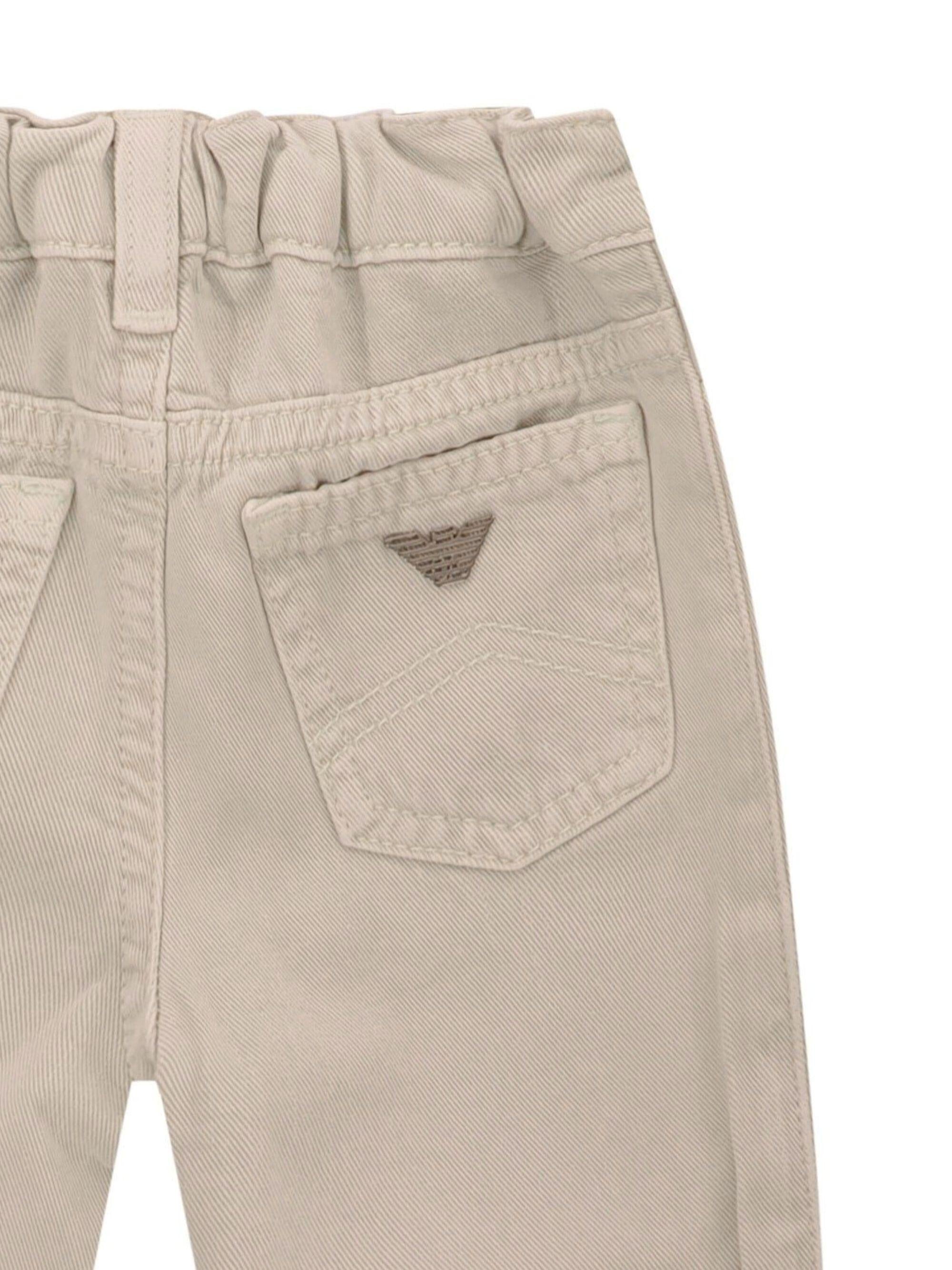 Pantaloni per neonato Emporio Armani Kids beige con dettaglio logo sul retro EB001348 AF19657 U1156 EMPORIO ARMANI KIDS 