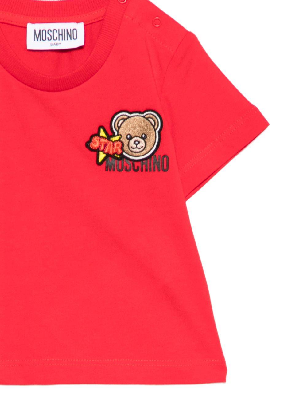 T-shirt per neonati Moschino Kids rossa con dettagli in rilievo MVM047LAA24 50109 MOSCHINO KIDS 
