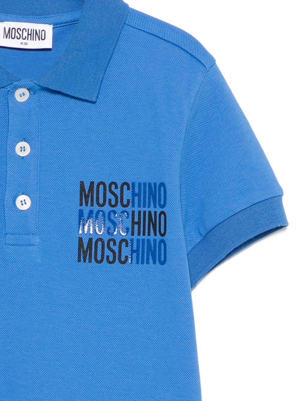 T-shirt per bambino Moschino Kids azzurro con colletto stile polo HVM03YLFA08 40630 MOSCHINO KIDS 