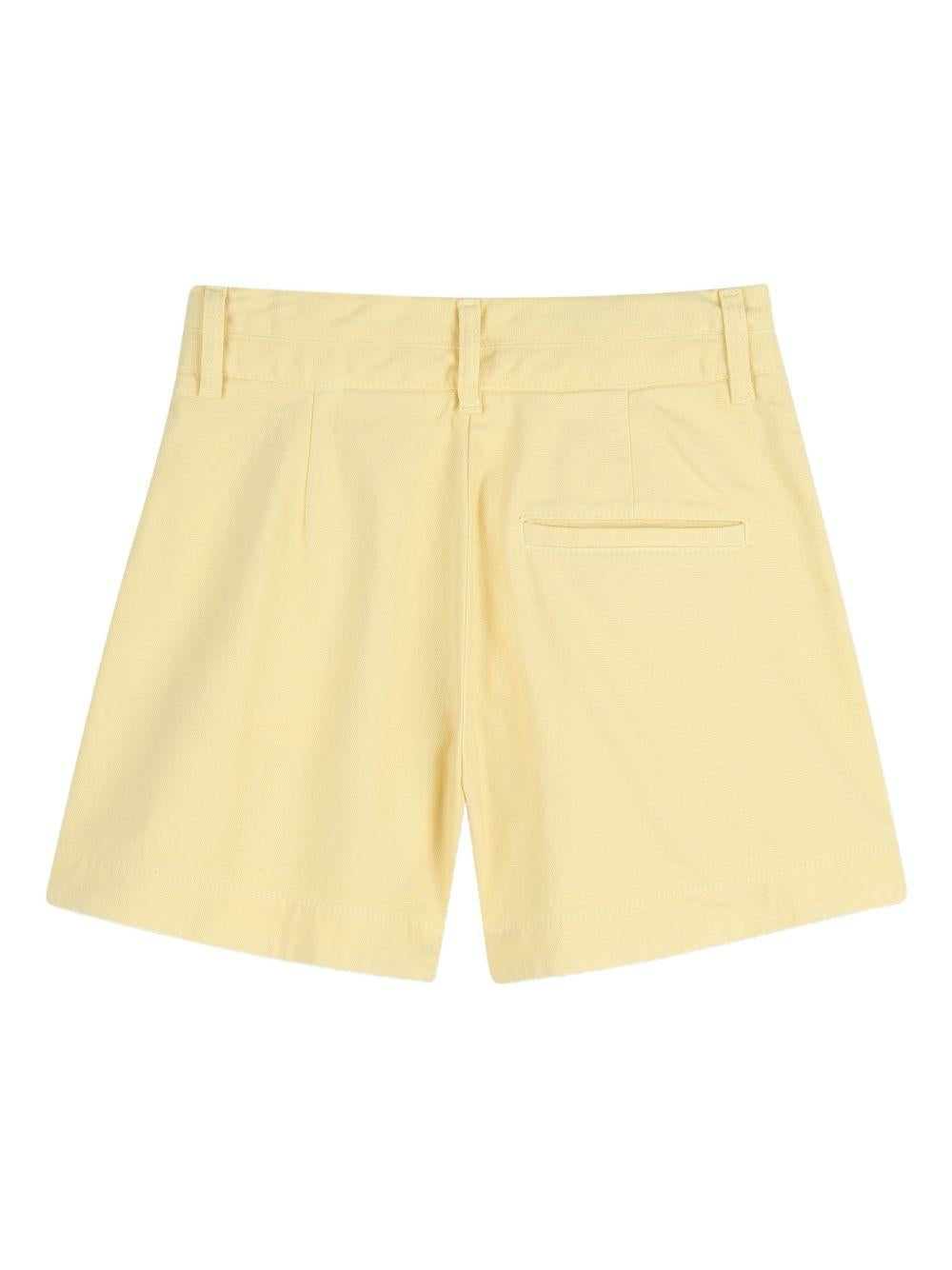 Shorts per bambina Chloé Kids giallo con dettaglio ciondolo C20842 52A CHLOE' KIDS 