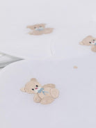 Lenzuolo da culla per neonati Mariella Ferrari bianca con ricamo Teddy Bear - Rubino Kids