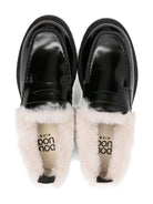 Mocassini per bambina Douuod Kids neri con design slip - on - Rubino Kids