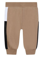 Pantaloni sportivi per bambino Boss Kids beige con inserti laterali a contrasto - Rubino Kids