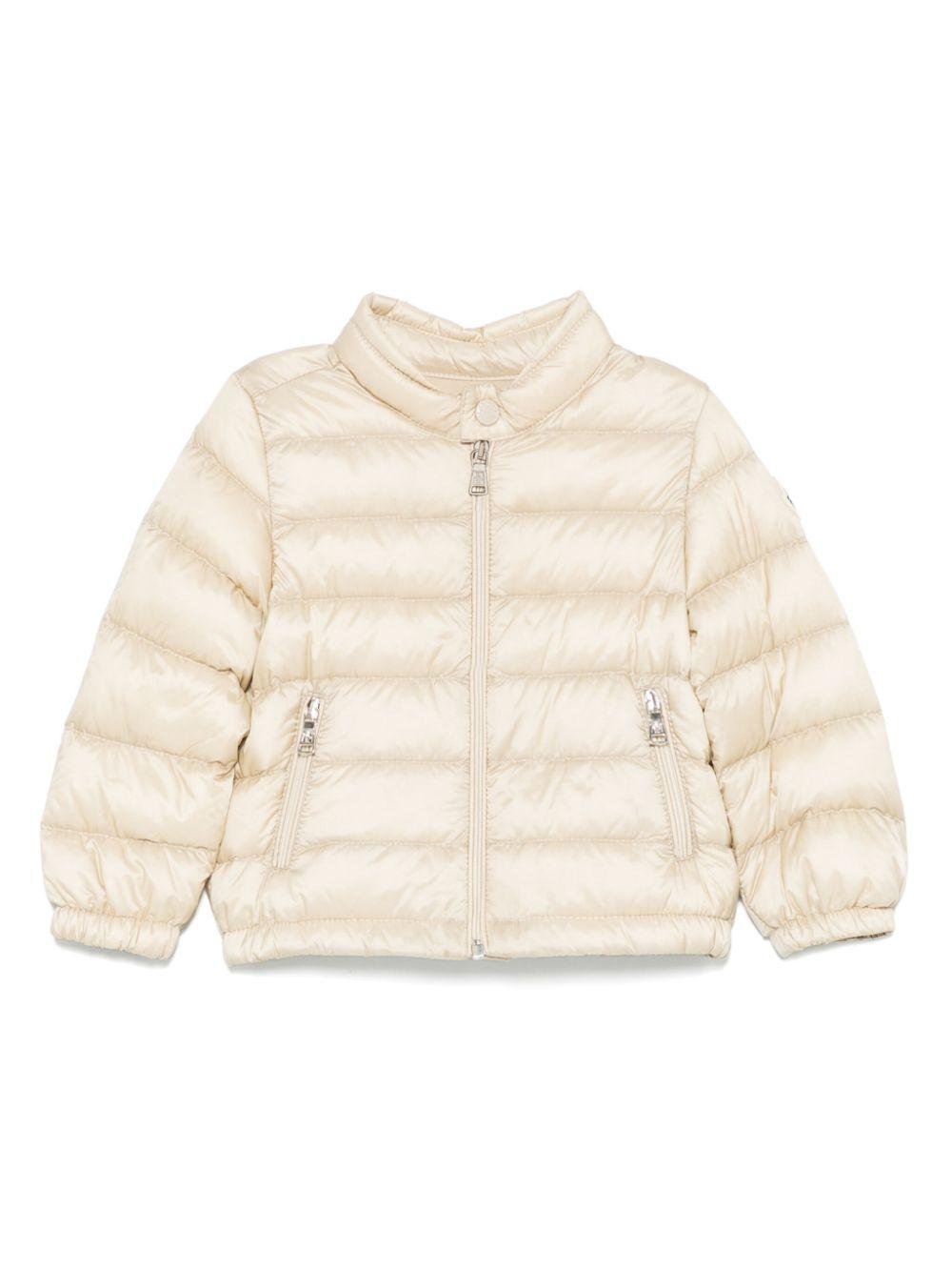 Piumino per neonato Moncler Enfant Acorus beige con colletto con abbottonatura a pressione - Rubino Kids