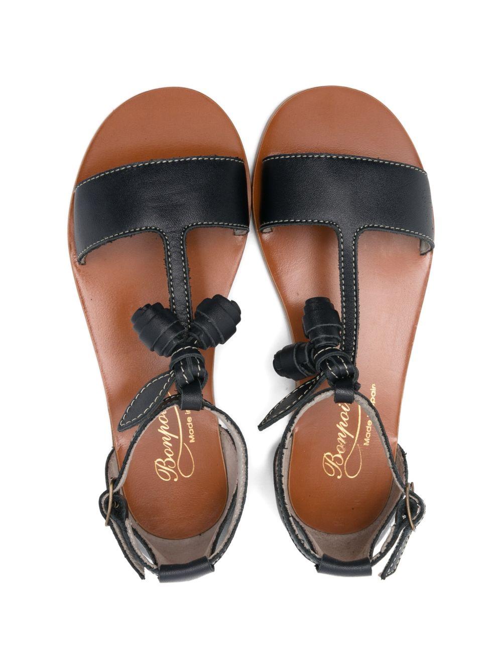 Sandali per bambina Bonpoint neri con applicazione fiori - Rubino Kids