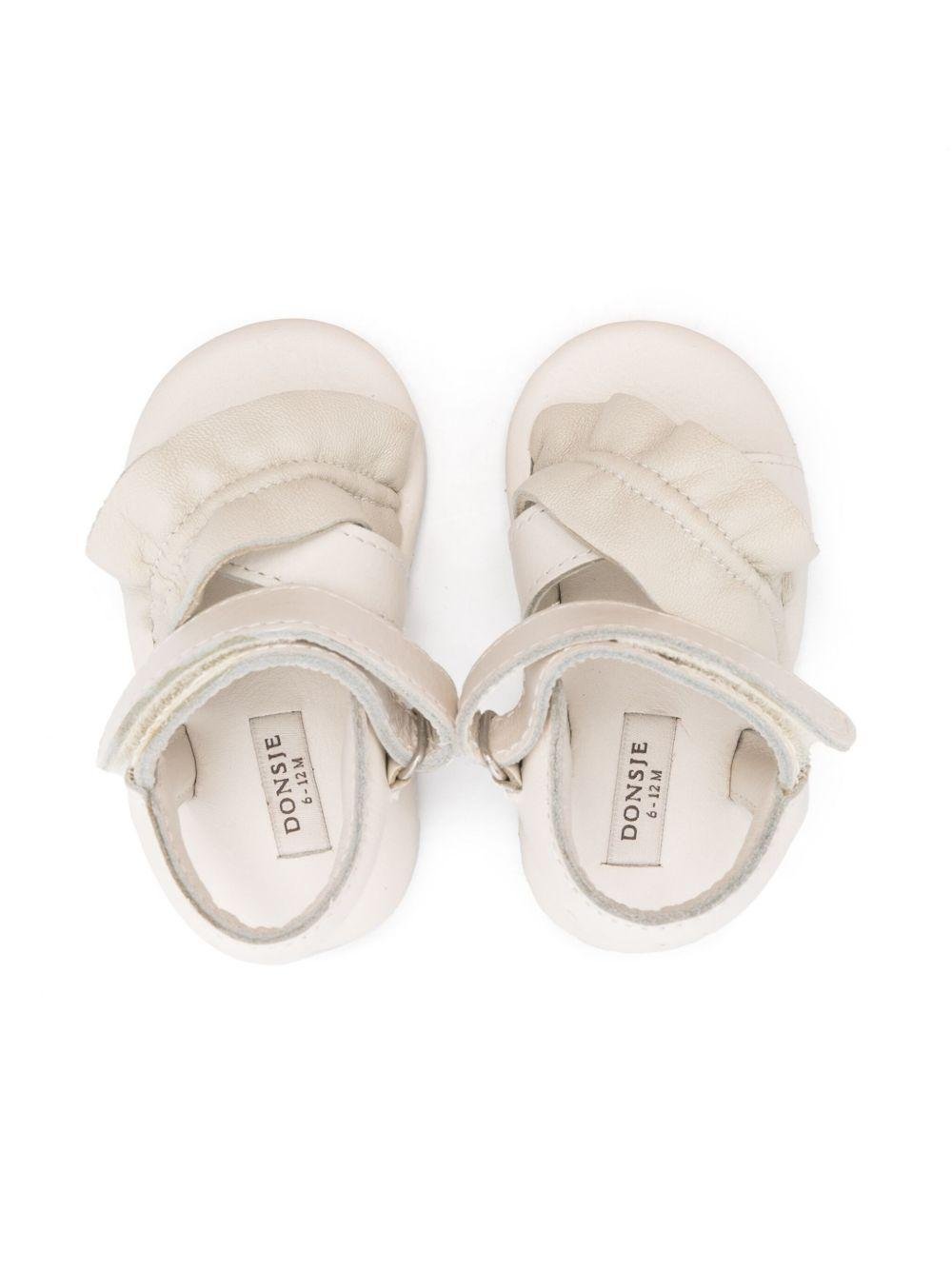 Sandali per neonata Donsje Miene bianco con chiusura frontale a strappo - Rubino Kids