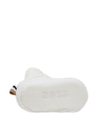 Set berretto e stivali per neonato Boss Kids bianco con dettaglio pompon - Rubino Kids