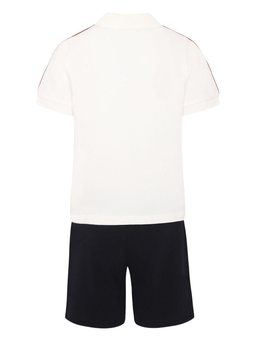 Set di pantaloncini e polo per bambino Moncler Enfant bianco con toppa con logo - Rubino Kids