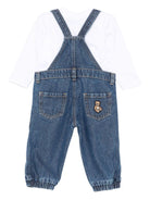 Set t-shirt e salopette per neonato Moschino Kids denim con motivo Teddy Bear - Rubino Kids