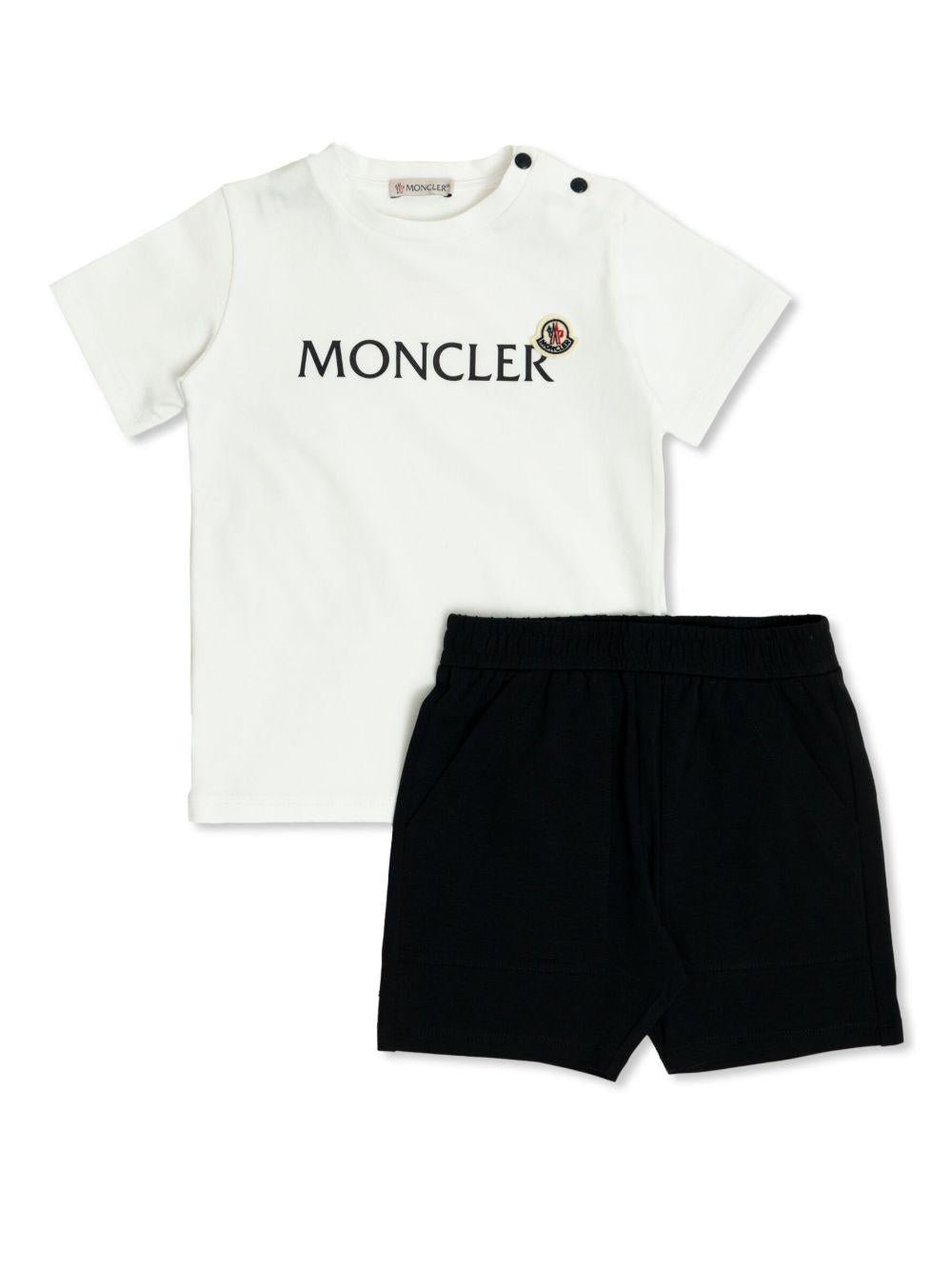 Set t-shirt e shorts per neonato Moncler Enfant multicolore con stampa logo sul davanti - Rubino Kids