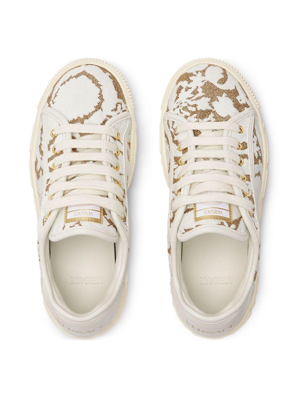 Sneakers Barocco per bambini Versace Kids bianco con motivo barocco all - over - Rubino Kids